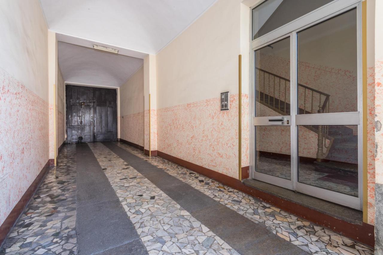 Appartamento In Piazza Adriano In Zona Cenisia トリノ エクステリア 写真